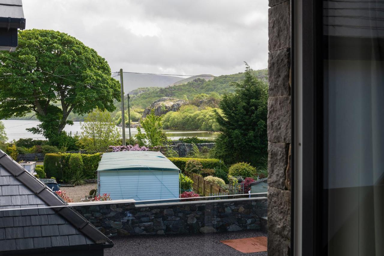 Arlyn, Padarn Lake Viewpoint In Snowdonia Caernarfon Exteriör bild